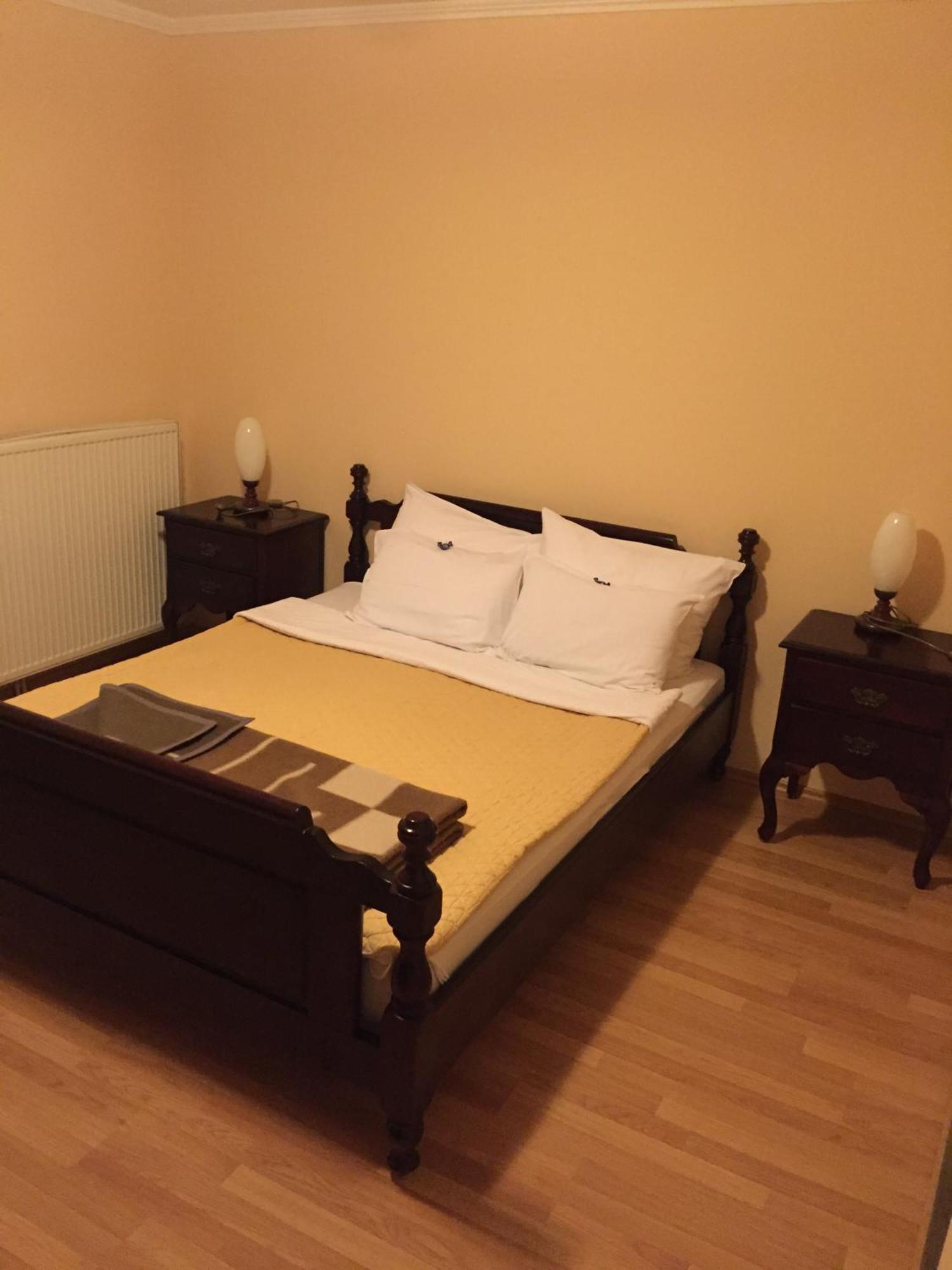 Bed & Breakfast Karavan Raška Pokój zdjęcie