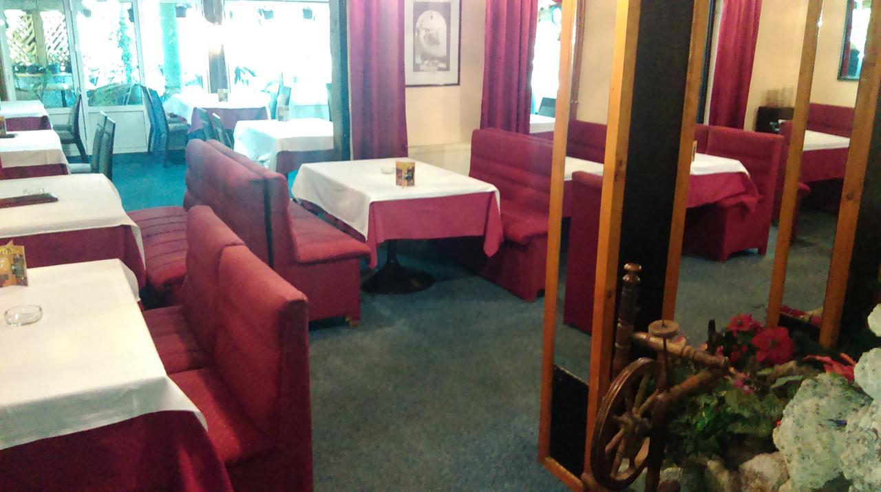Bed & Breakfast Karavan Raška Zewnętrze zdjęcie