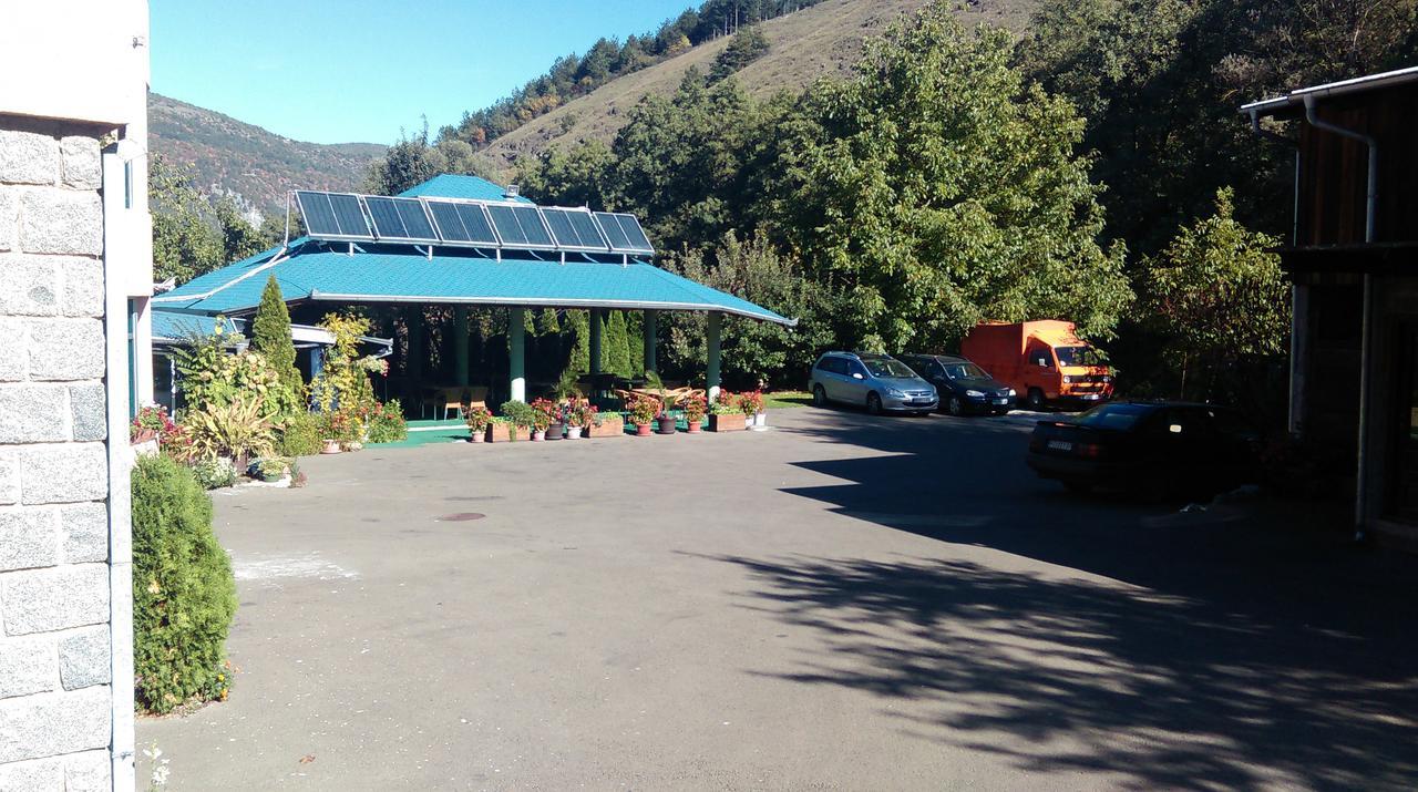 Bed & Breakfast Karavan Raška Zewnętrze zdjęcie