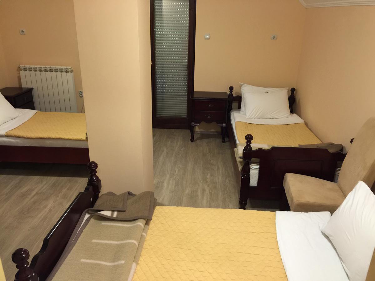 Bed & Breakfast Karavan Raška Zewnętrze zdjęcie